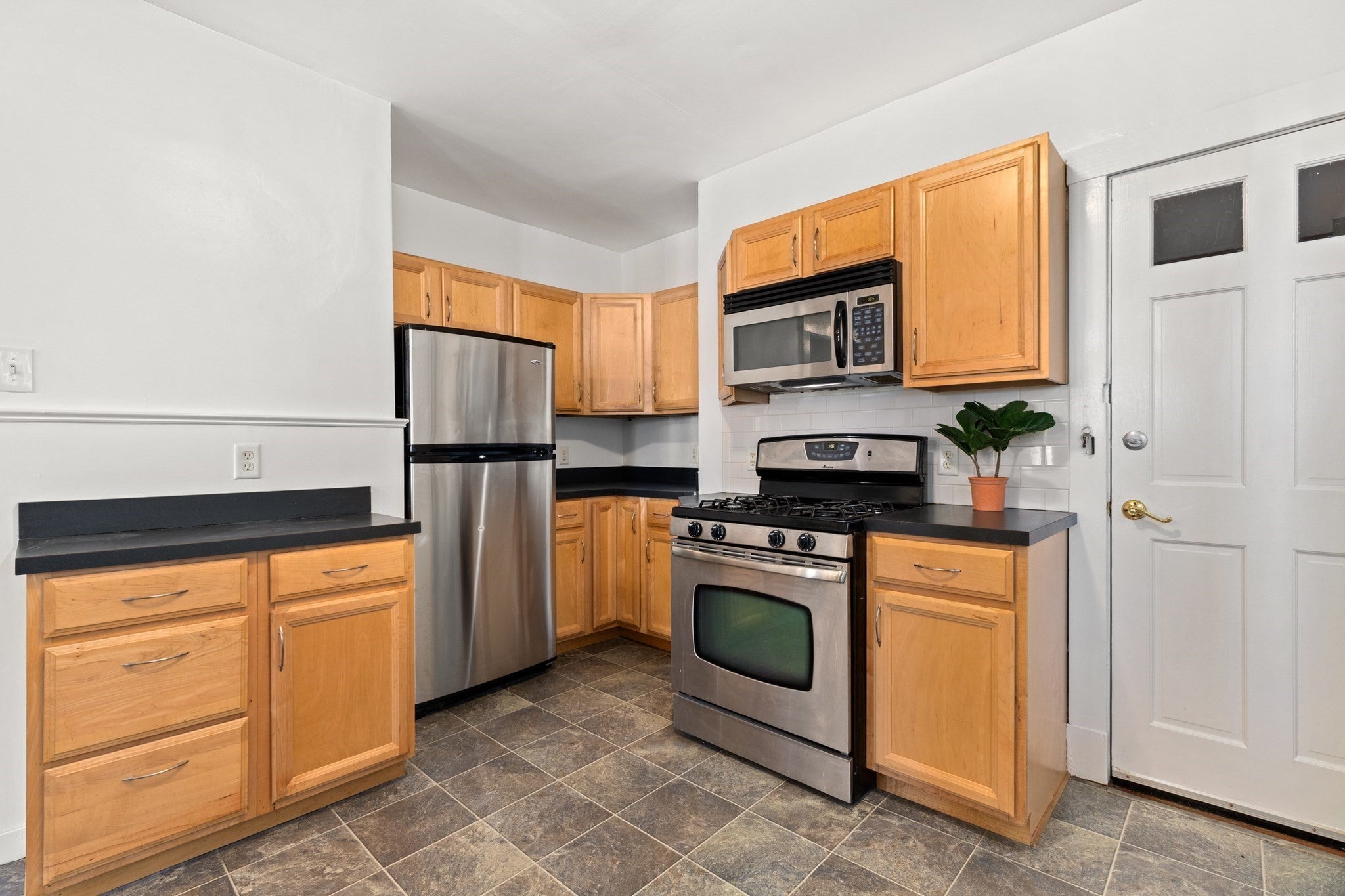 85 Jamaica St #1, Boston, MA, 85 Jamaica St #1, Boston, MA Photo #6