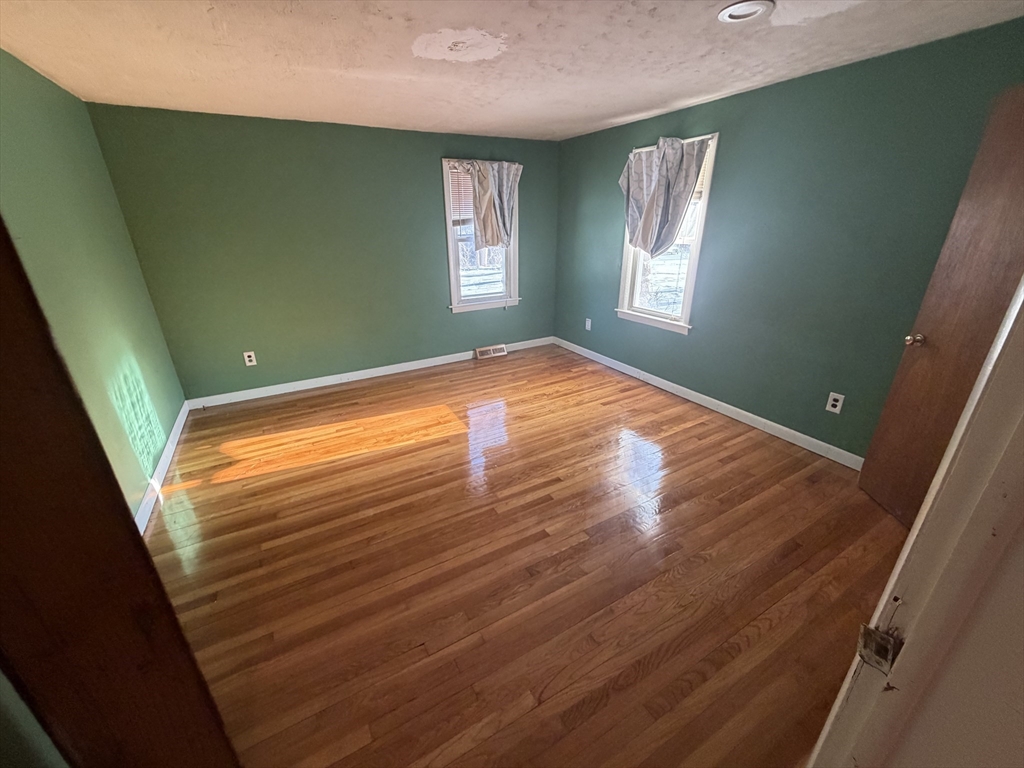 845 Stafford St, Leicester, MA Photo #15