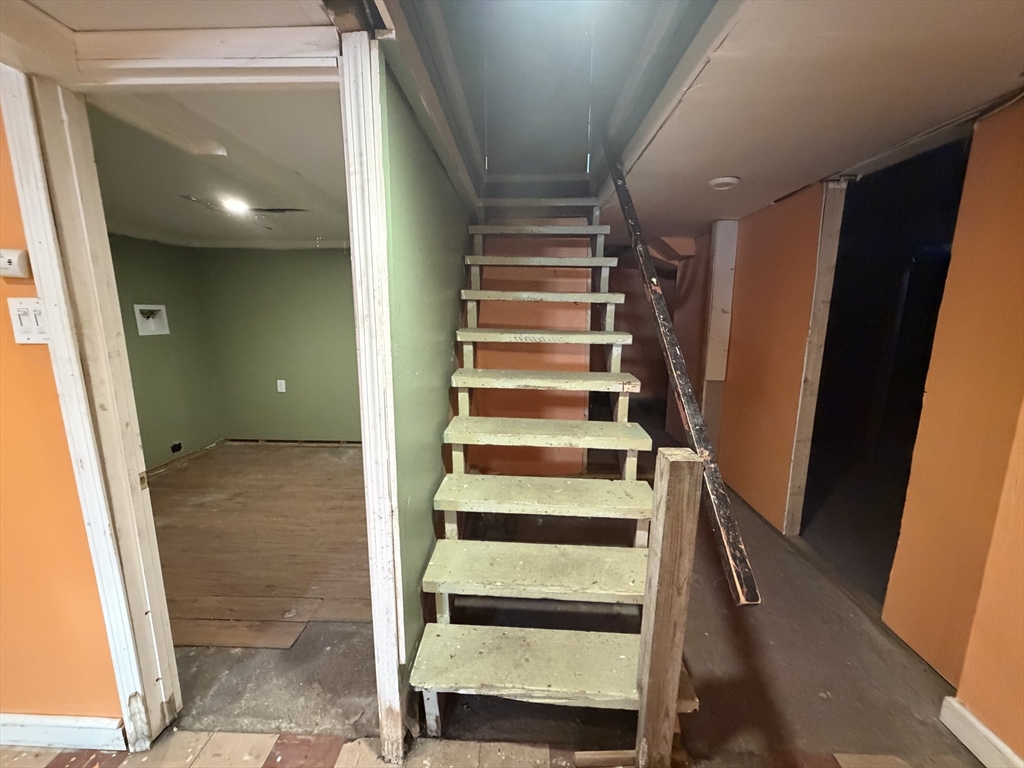 845 Stafford St, Leicester, MA Photo #31