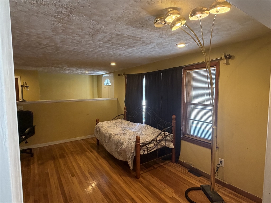 845 Stafford St, Leicester, MA Photo #6