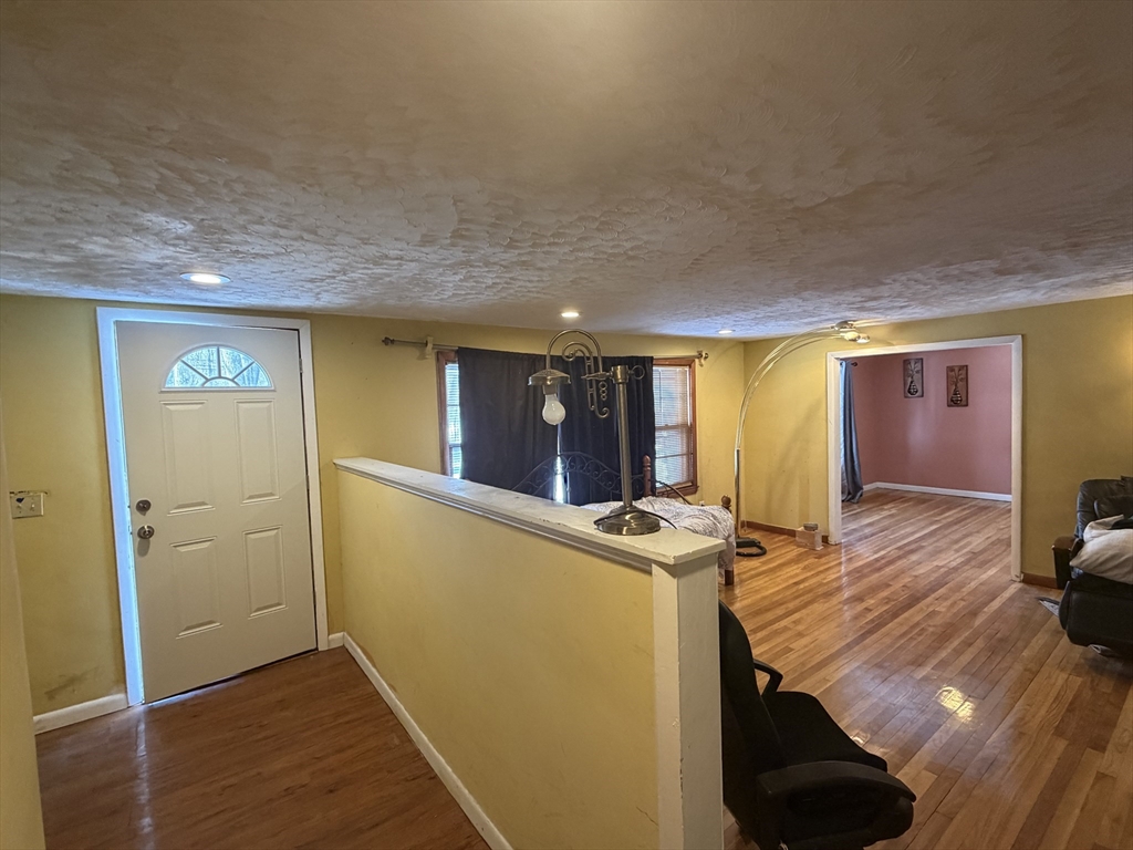 845 Stafford St, Leicester, MA Photo #9