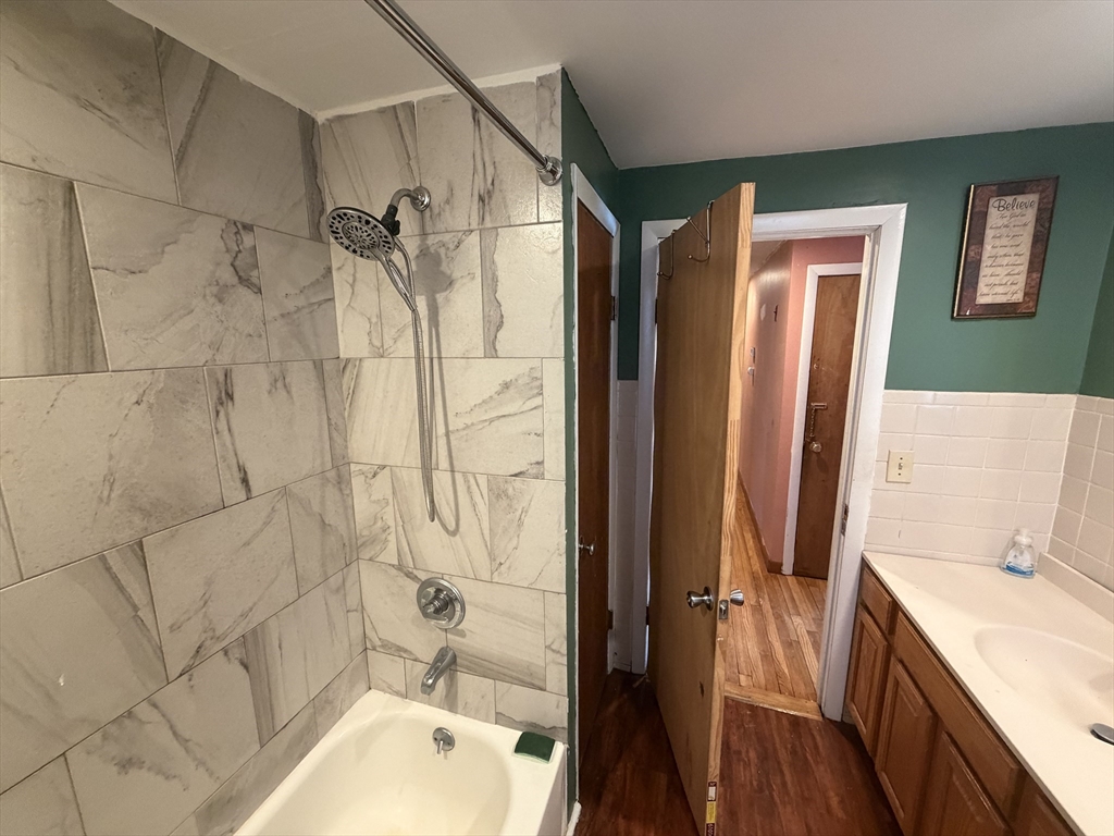 845 Stafford St, Leicester, MA Photo #12