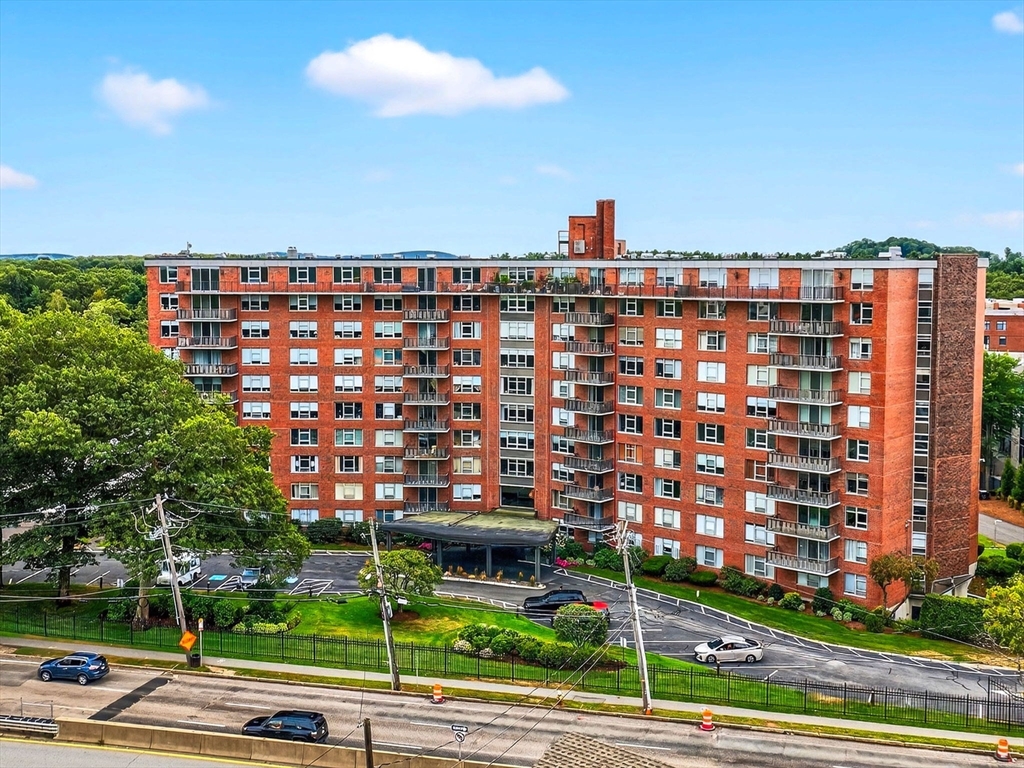 280 Boylston St. 908