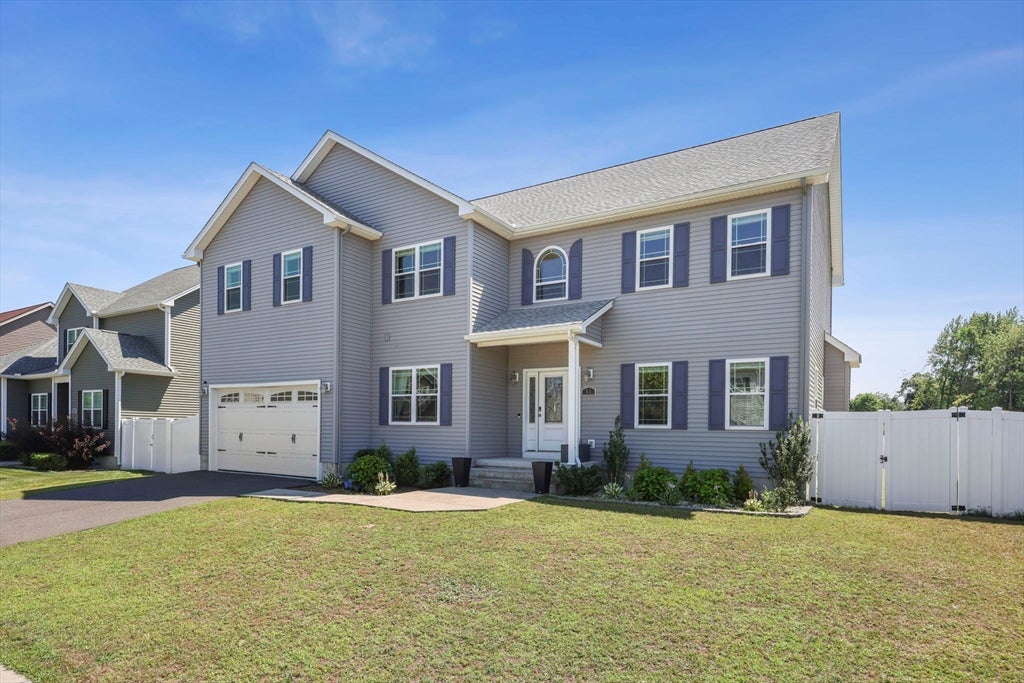 51 Elaine Cir