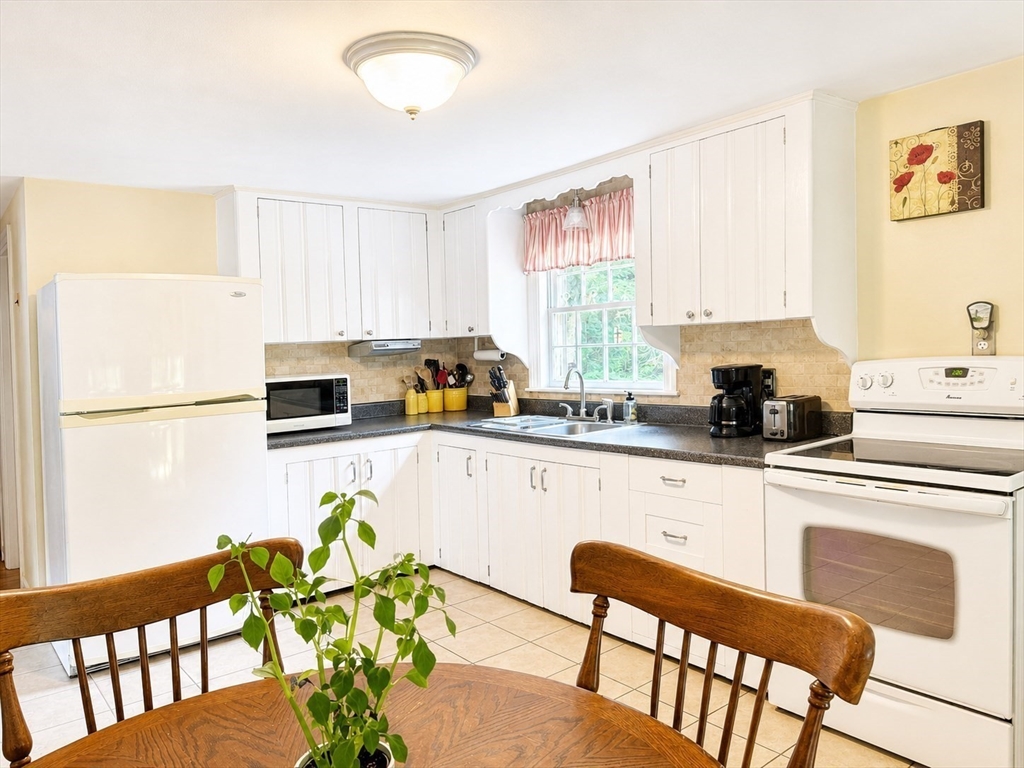 76 Andover Rd, Billerica, MA, 76 Andover Rd, Billerica, MA Photo #19