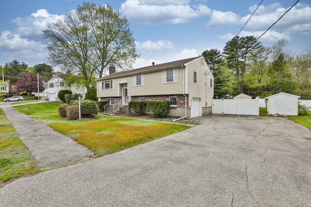 54 Walton Street, Wakefield, MA Photo #3