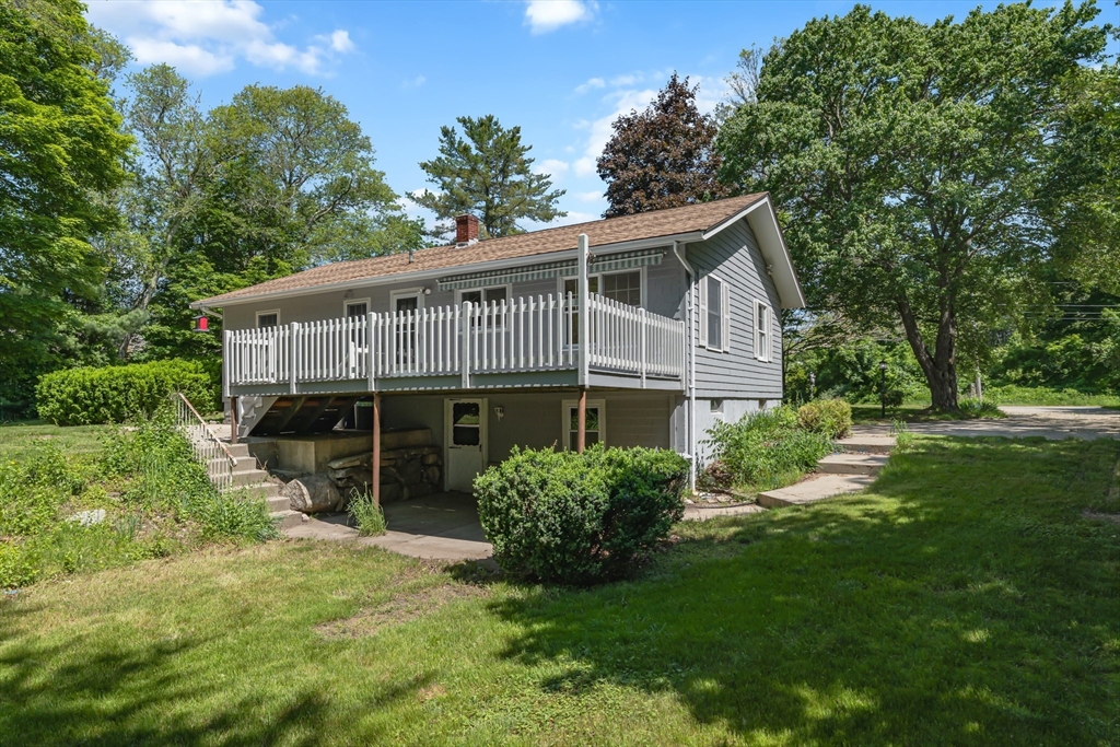 35 Washburn Rd