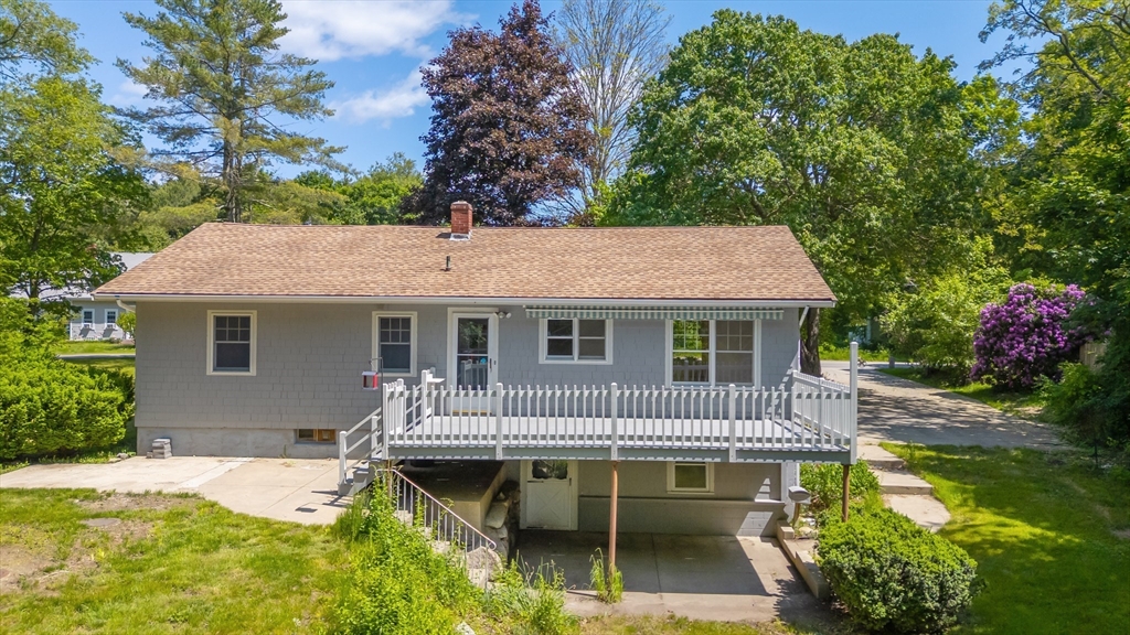 35 Washburn Rd