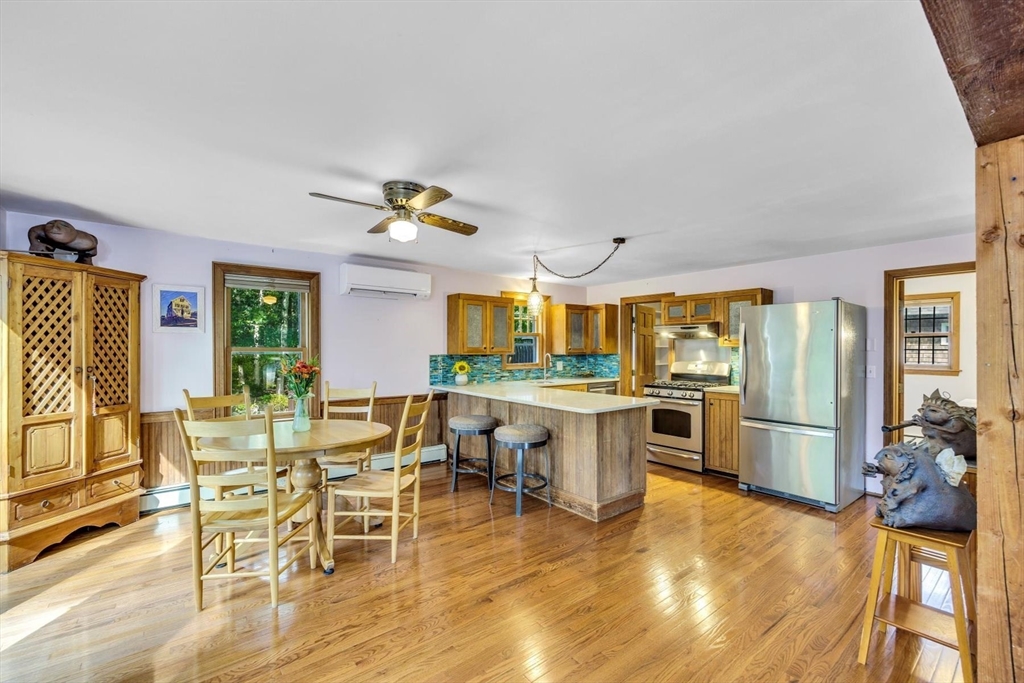 159 Old Chatham Rd