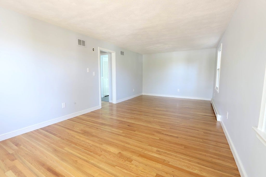 56 Overlook Drive West Dr, Framingham, MA, 56 Overlook Drive West Dr, Framingham, MA Photo #18
