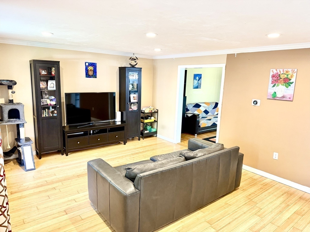 19 Fairview Rd