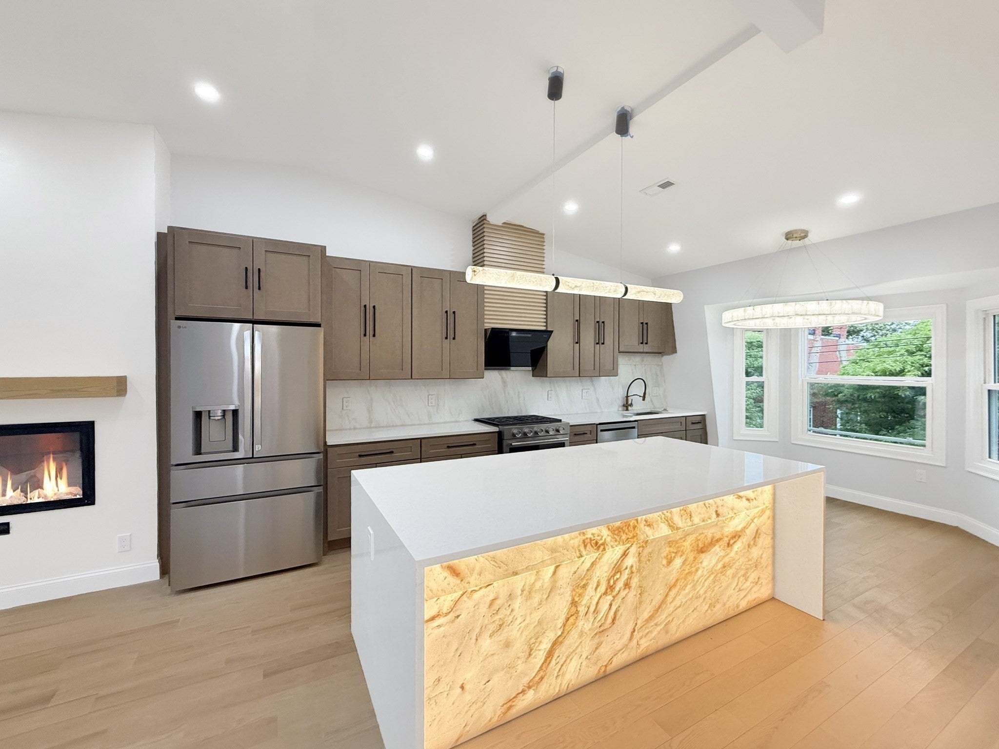 89 Trenton St #3, Boston, MA Photo #14