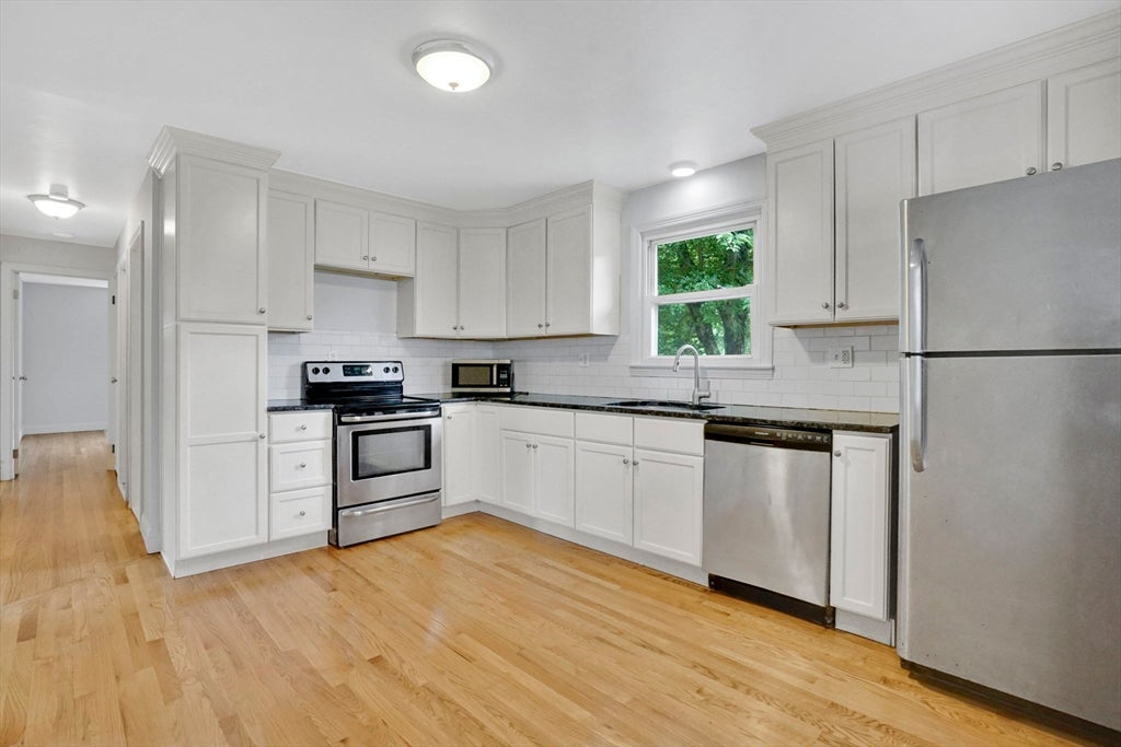 250 Old Lyman Rd
