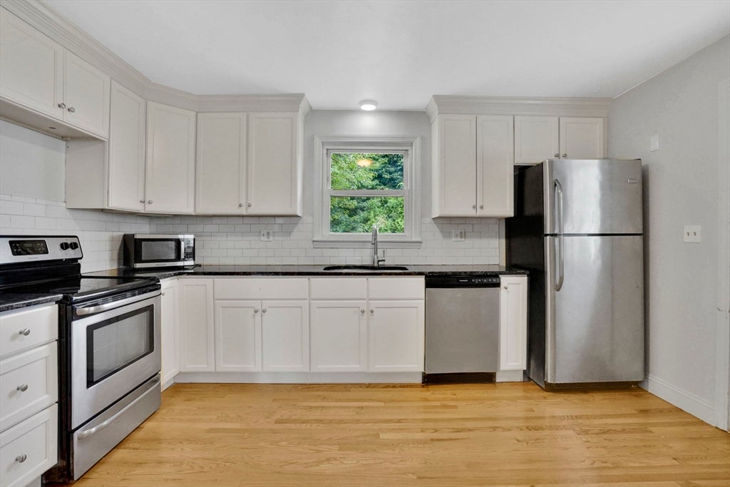 250 Old Lyman Rd