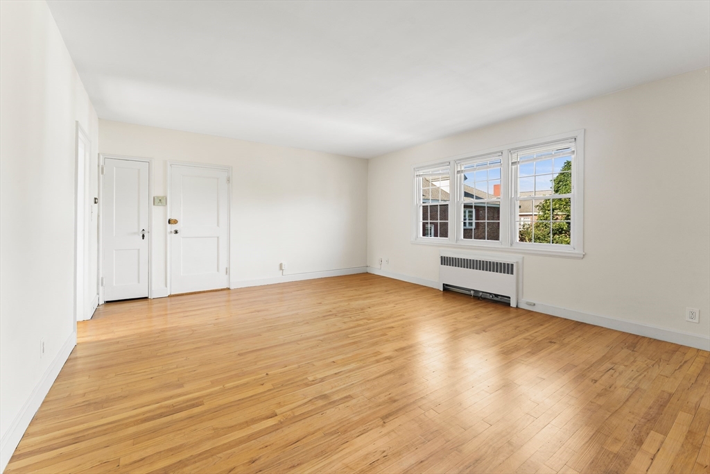 108 Maple St 6