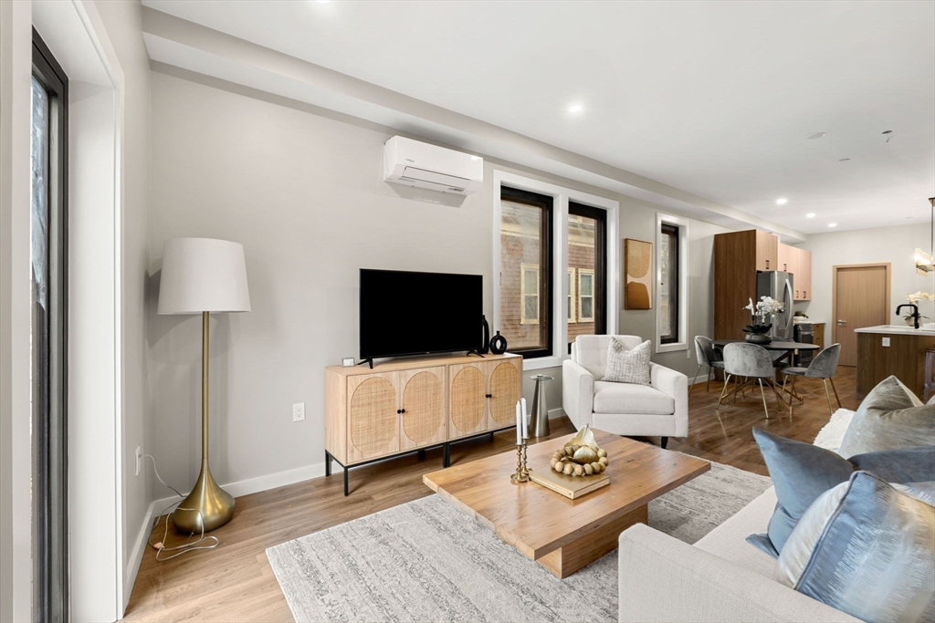14 Schuyler ST #4, Boston, MA Photo #7
