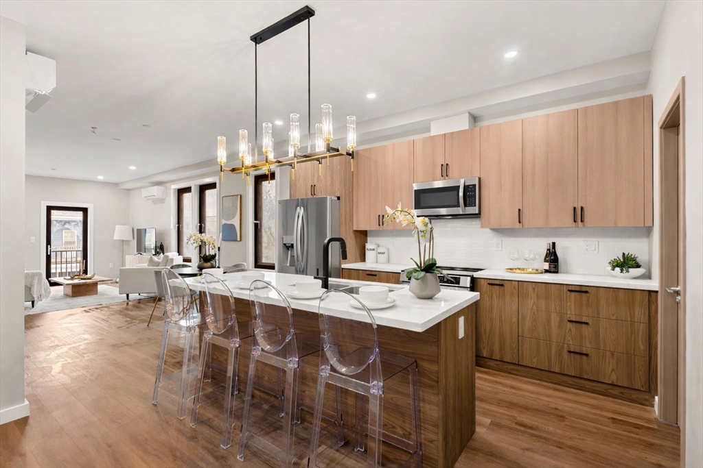 Photo of 14 Schuyler ST, Boston, MA