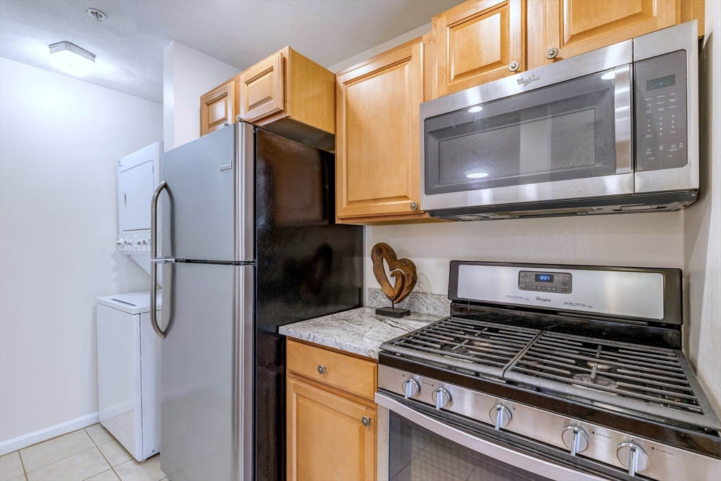 39 Broadway 208