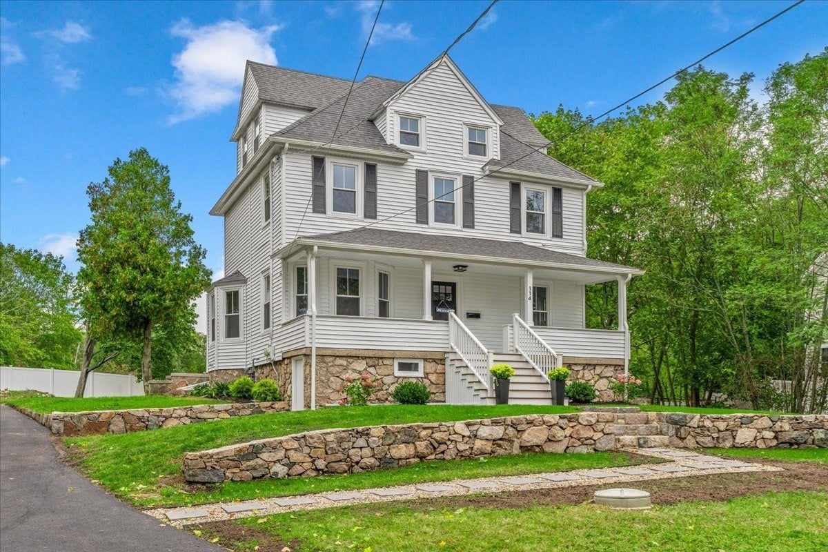 114 Hull St, Hingham, MA Photo #22