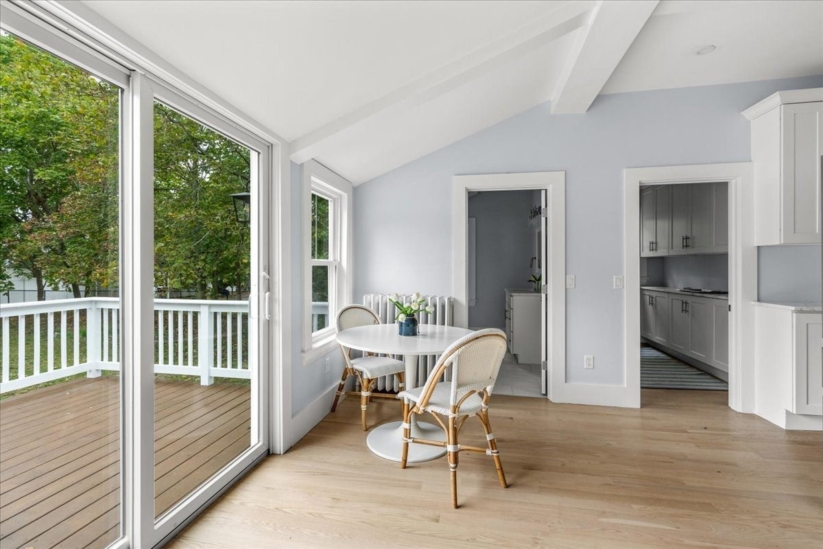 114 Hull St, Hingham, MA Photo #8