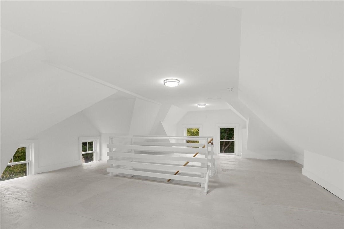 114 Hull St, Hingham, MA Photo #18