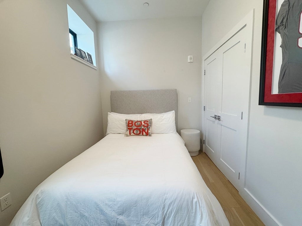 109 Liverpool Street #1, Boston, MA, 109 Liverpool Street #1, Boston, MA Photo #15