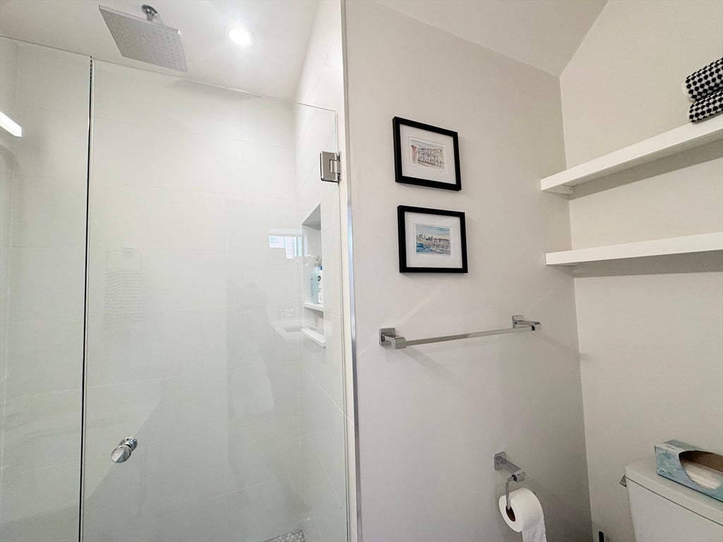 109 Liverpool Street #1, Boston, MA, 109 Liverpool Street #1, Boston, MA Photo #13