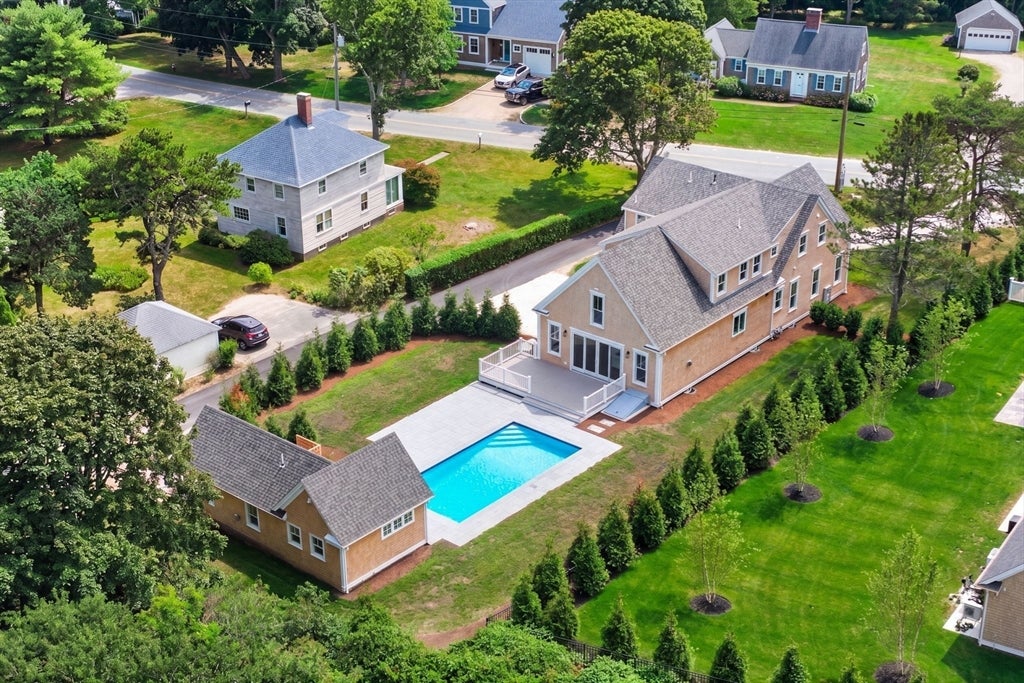 222 Barcliff
