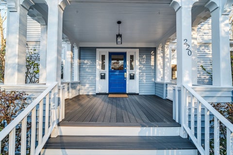 Photo of 220 Lowell Ave #1, Newton, MA 02460 (MLS # 73569448)