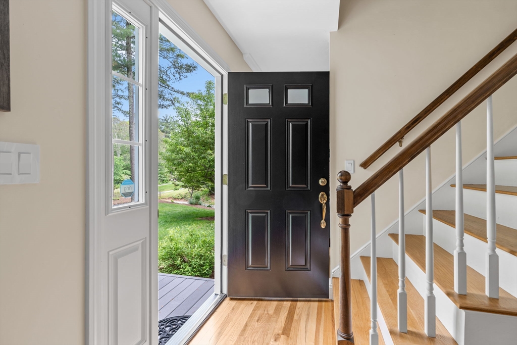 52 Highland Crossing Rd