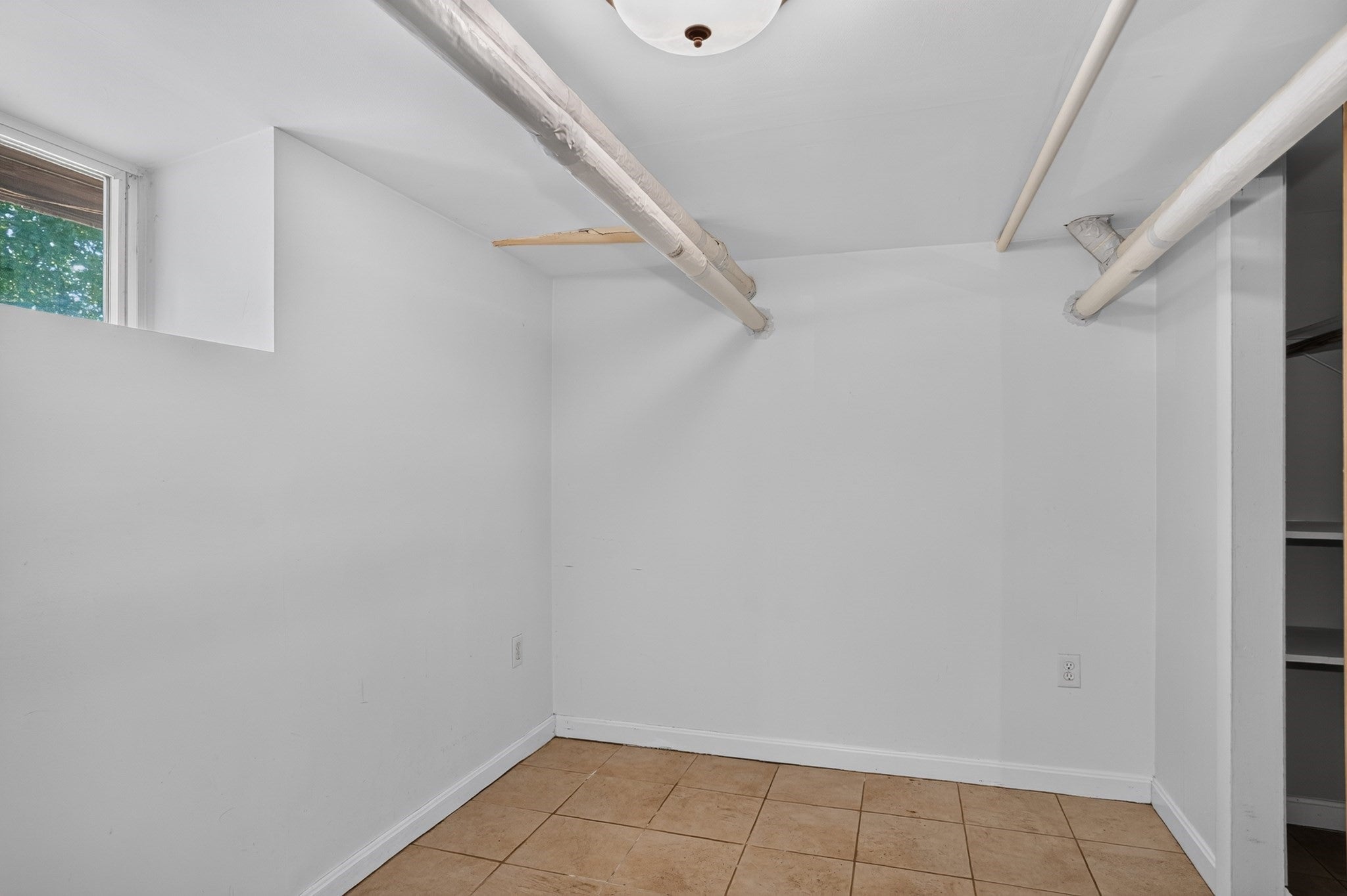 155 White St, Belmont, MA Photo #20