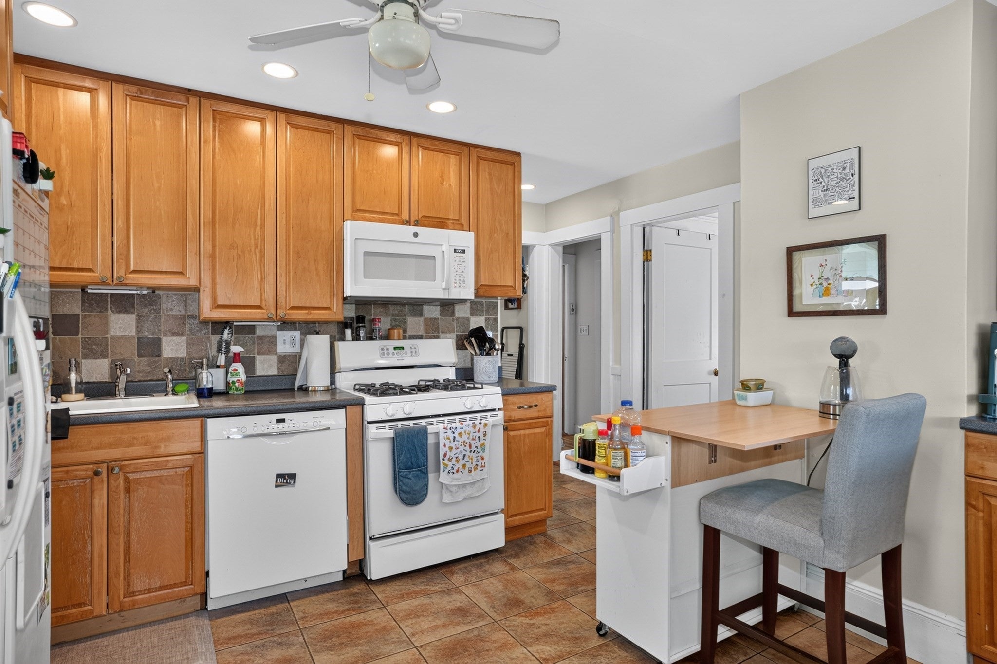 155 White St, Belmont, MA Photo #27