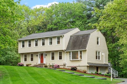 163 Candlestick Road North Andover MA 01845
