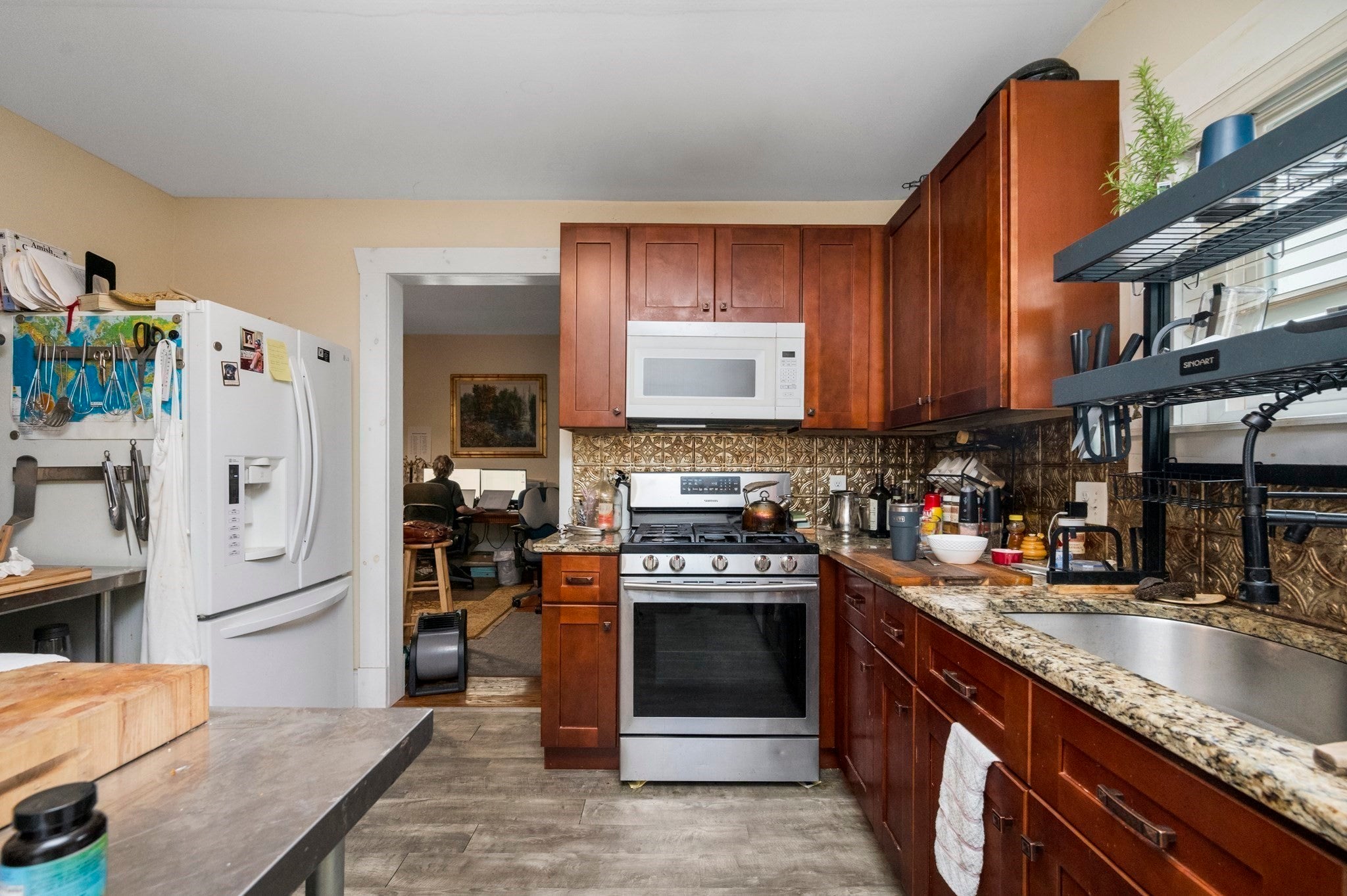 1971 Northampton St, Holyoke, MA, 1971 Northampton St, Holyoke, MA Photo #5
