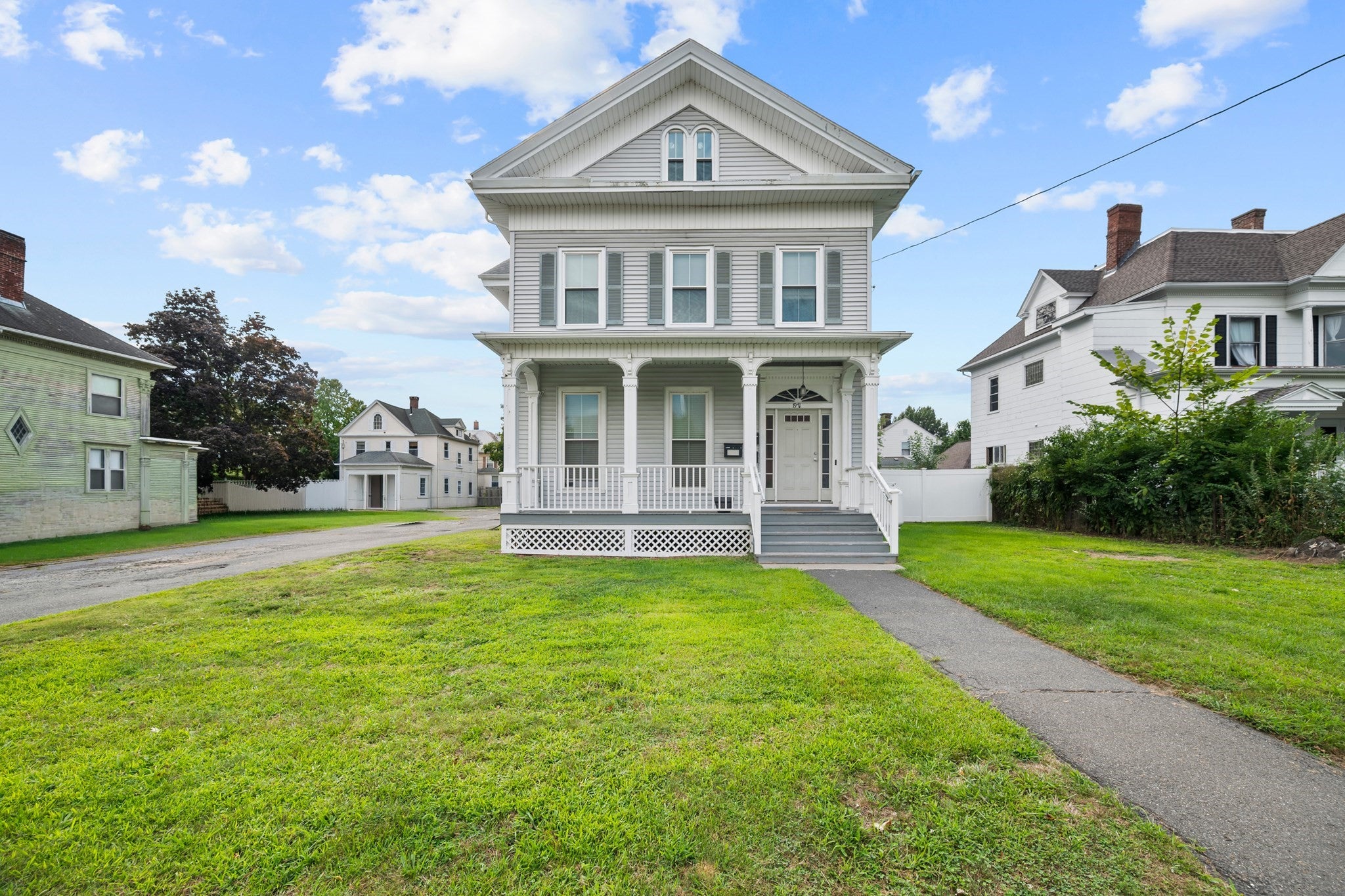 Photo of 1971 Northampton St, Holyoke, MA