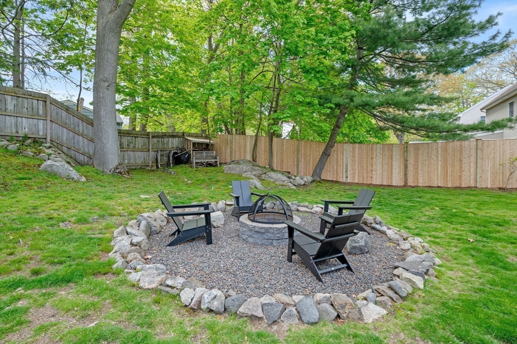 11 East St, Beverly, MA, 11 East St, Beverly, MA Photo #35