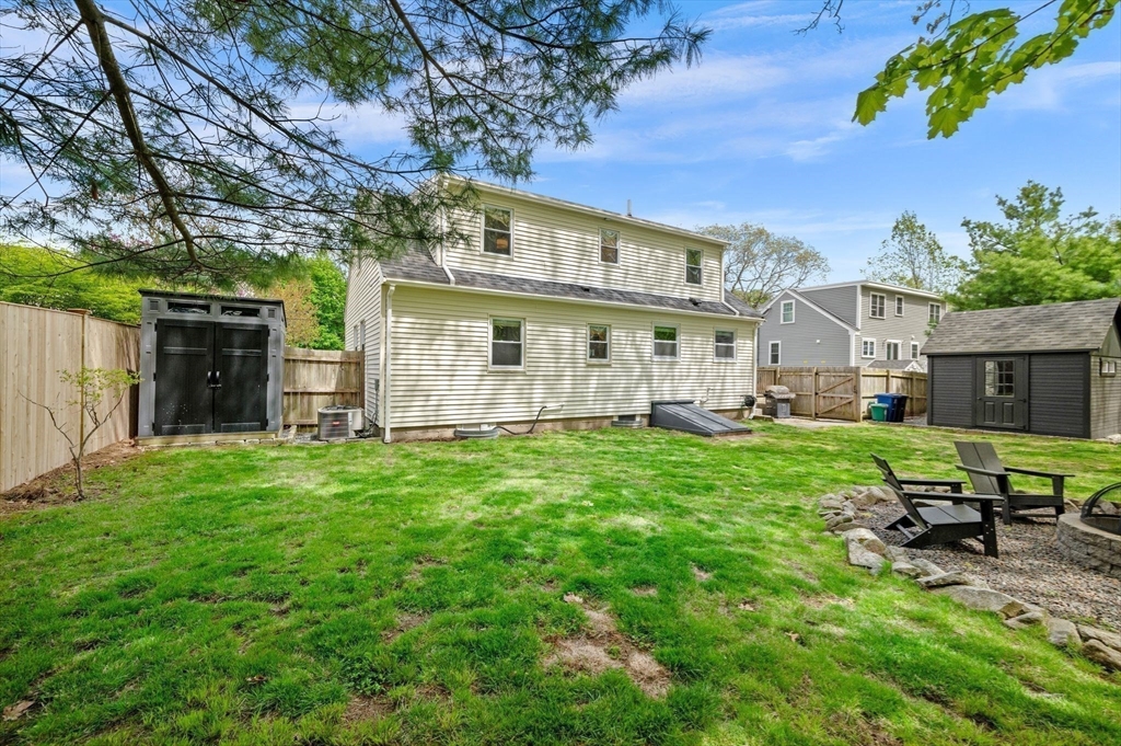 11 East St, Beverly, MA, 11 East St, Beverly, MA Photo #37