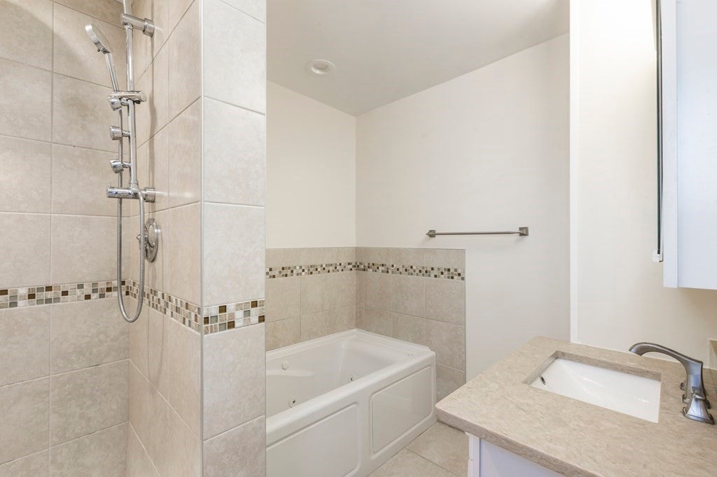 106 High Street #1, North Attleboro, MA Photo #11