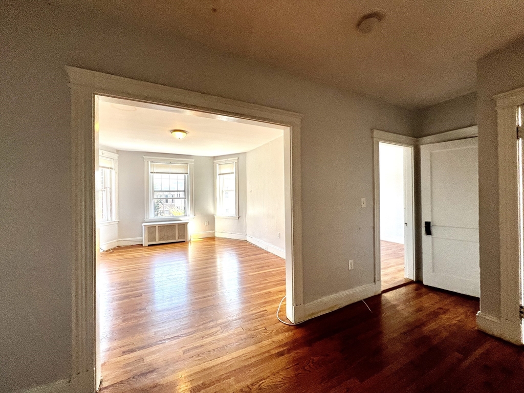 76 Babcock Street 3