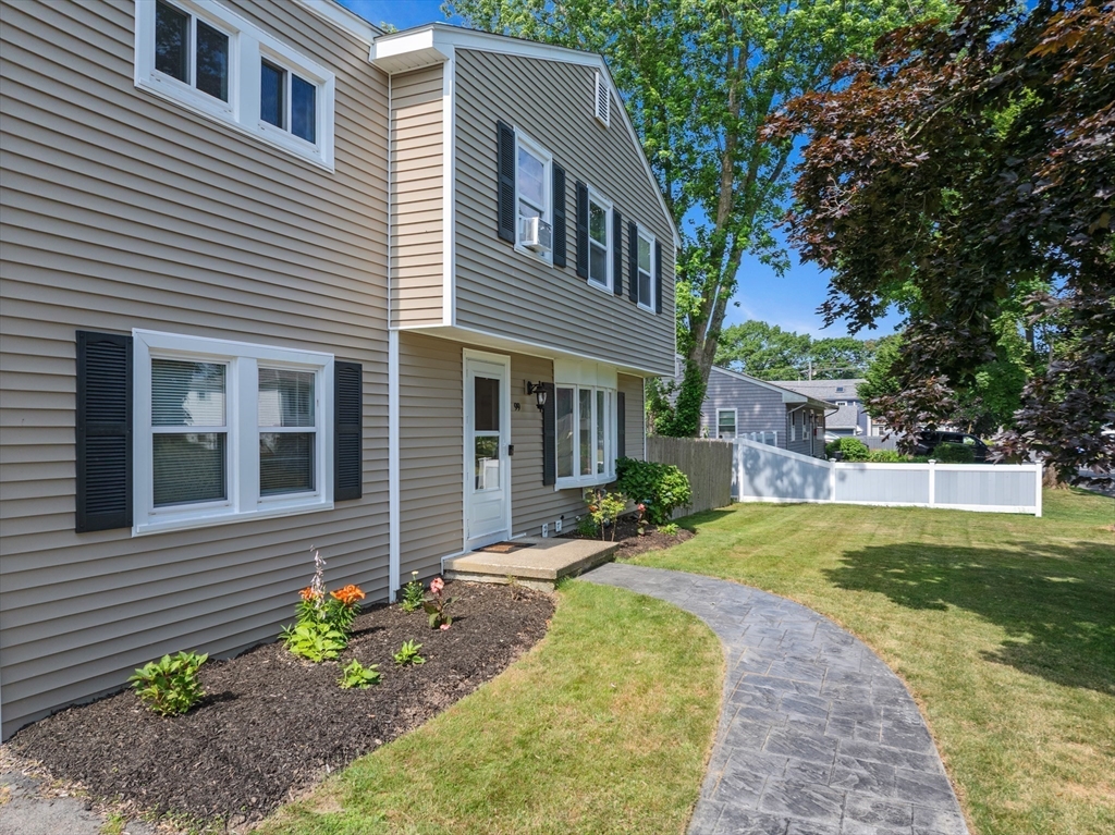 99 Moffitt Ave