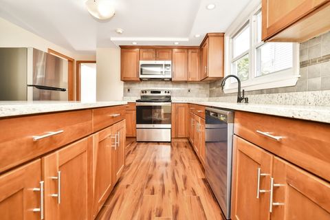 77 Swan St 2 Everett MA 02149