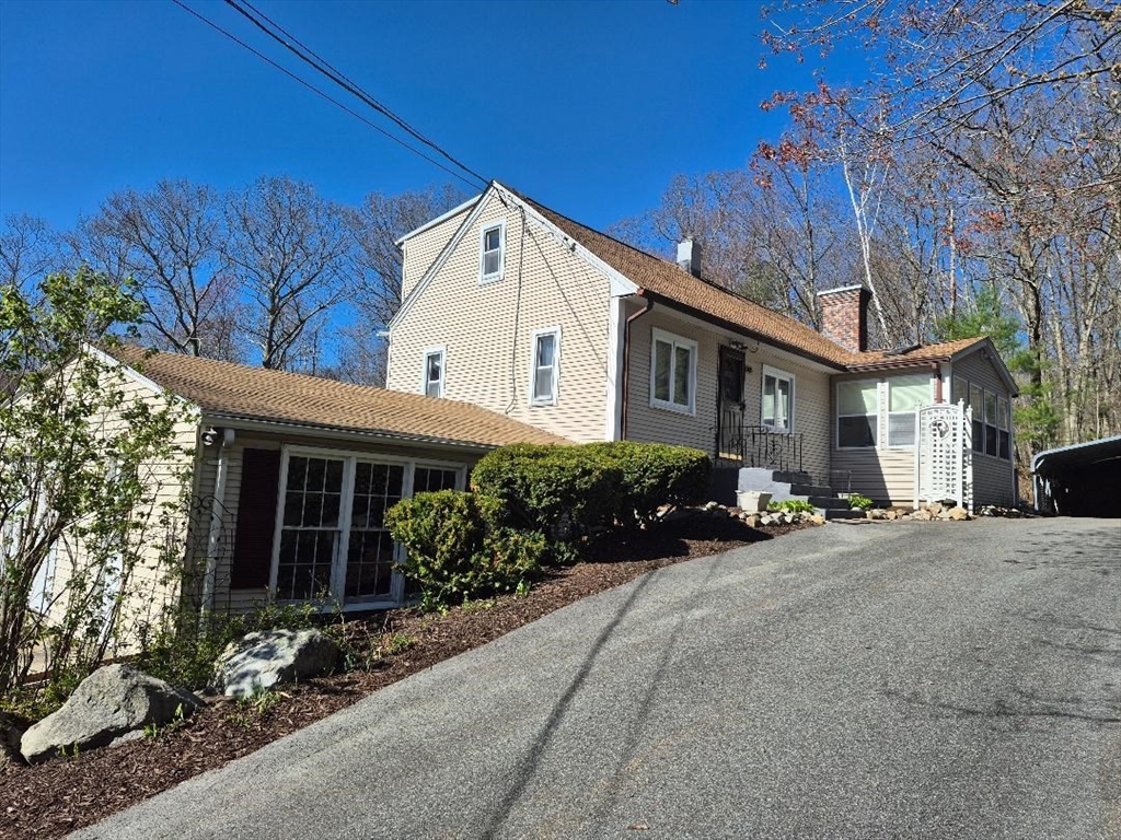 185 N Monson Rd