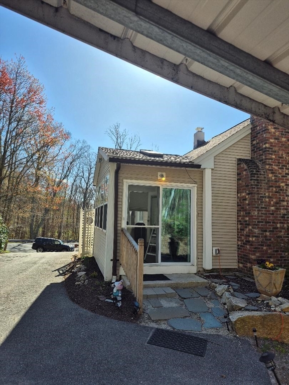 185 N Monson Rd