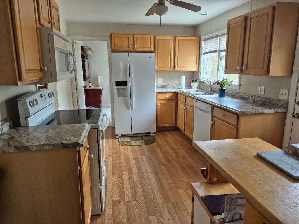 185 N Monson Rd