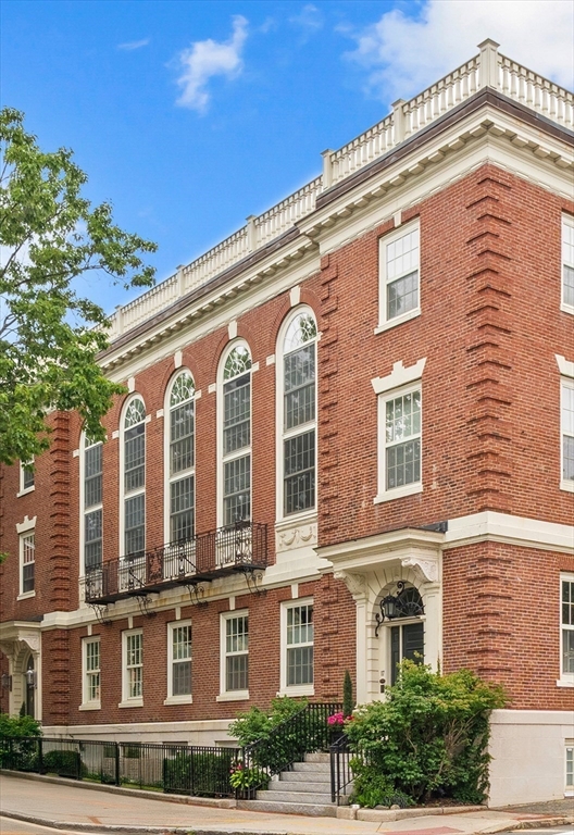 17 Central St 10
