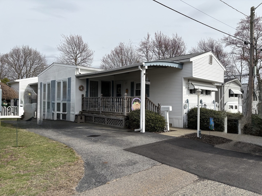 300 East Washington Street 2R