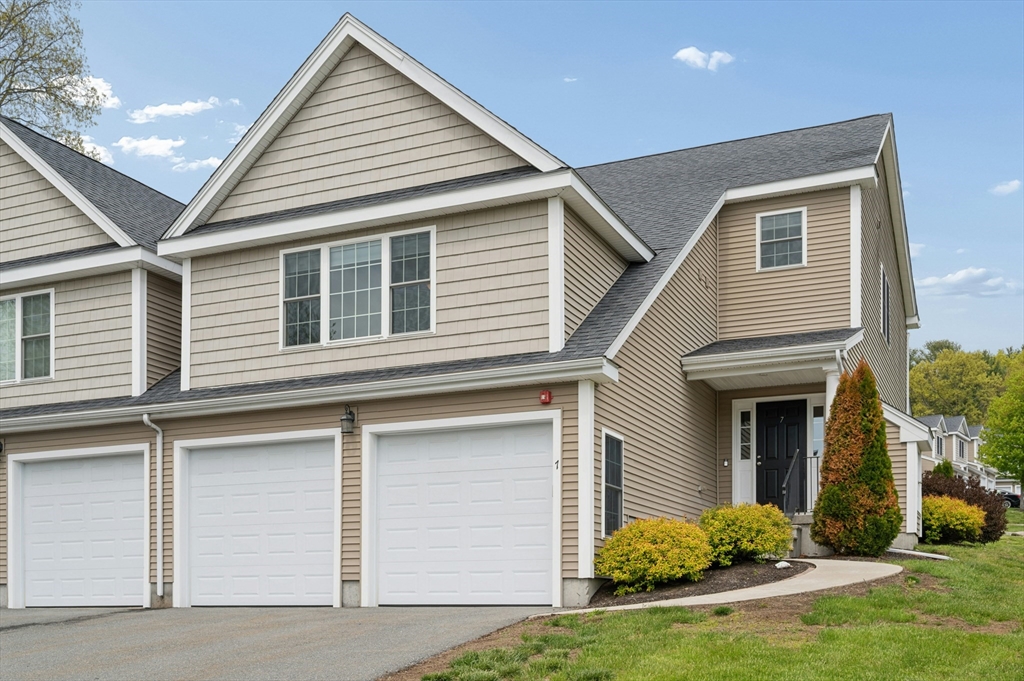 Photo of 7 Luka Dr, Grafton, MA