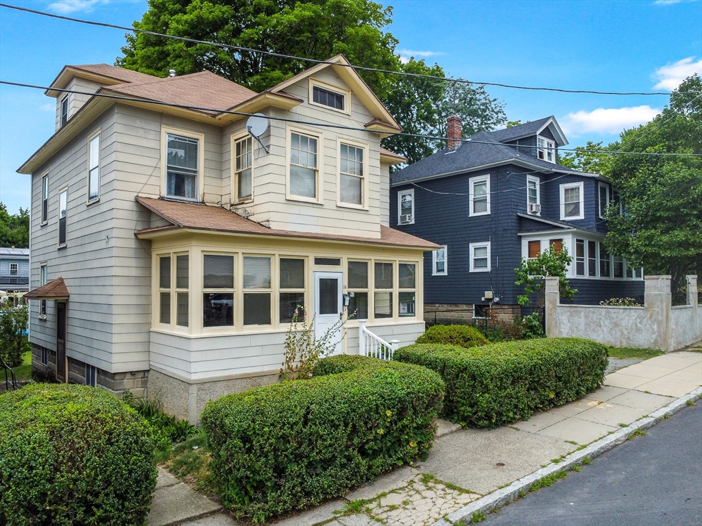 13 Endicott St
