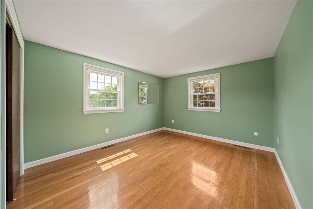 20 Worcester Dr, Norwood, MA, 20 Worcester Dr, Norwood, MA Photo #23