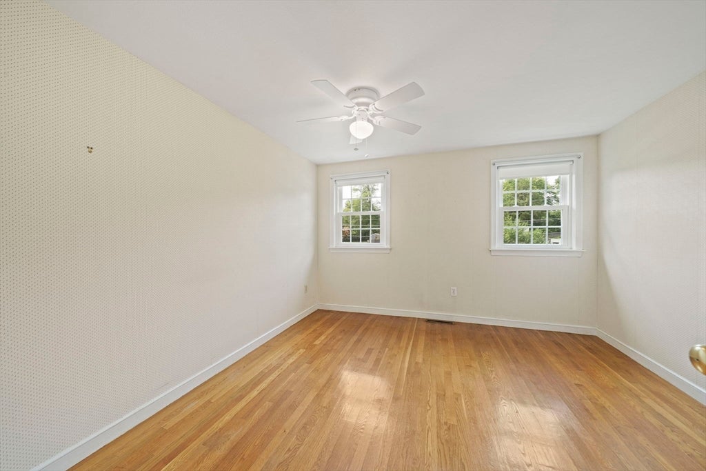 20 Worcester Dr, Norwood, MA, 20 Worcester Dr, Norwood, MA Photo #21